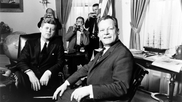 John F. Kennedy meeting with Willy Brandt at the White House.. Foto: Library of Congress (1961)