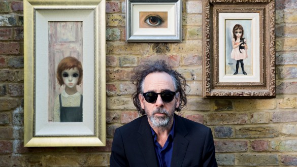 Tim Burton mit seinen Gemälden von Margaret Keane