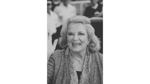 Georges Biard (https://commons.wikimedia.org/wiki/File:Gena_Rowlands_Cannes.jpg), „Gena Rowlands Cannes“, Umwandlung in Schwarzweiß, https://creativecommons.org/licenses/by-sa/3.0/legalcode